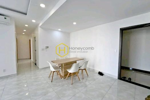 Unfurnished Tropic Garden apartment will stimulate your mind