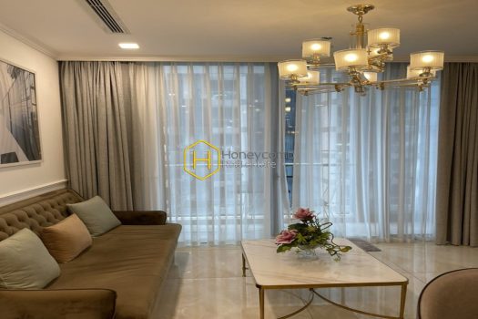 VH127723 L6 3210 2 result 2-bedroom apartment with lovely and sweet decor in Vinhomes Central Park