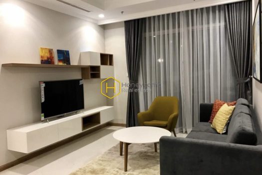 z5486952064427 e7dab4d49730bdf95a228e86da94f8d6 result Dreamy apartment for rent in Vinhomes Central Park