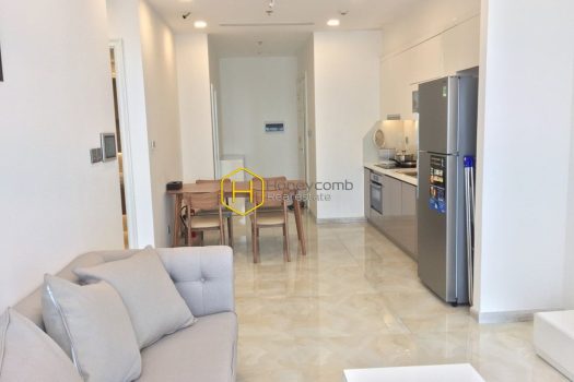 z5489863027255 425adb6be7dd590917ad1da0f33cc8ce 1 result Vinhomes Golden River apartment - a perfect place for you to create sweet moments