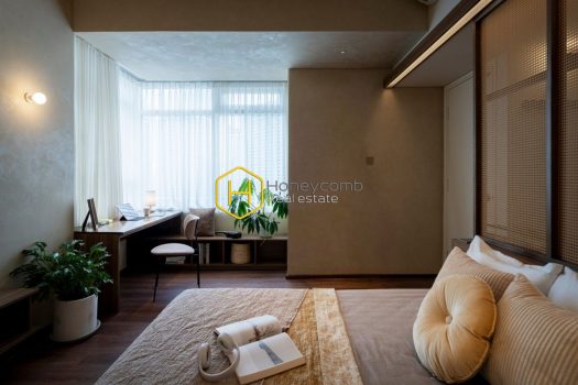 Saigon Pearl Impressed with the wooden interior and brown color in Saigon Pearl apartment