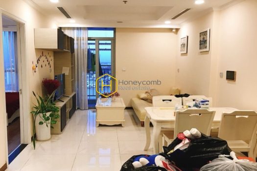 VH L6 3604 5 result No one can resist the charming of this Vinhomes Central Park apartment