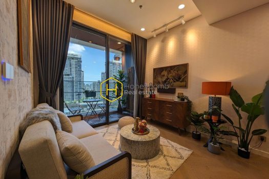 LR West 1607 1 result Let's admire the modernity and gorgeousness of this Lumiere Riverside apartment for rent