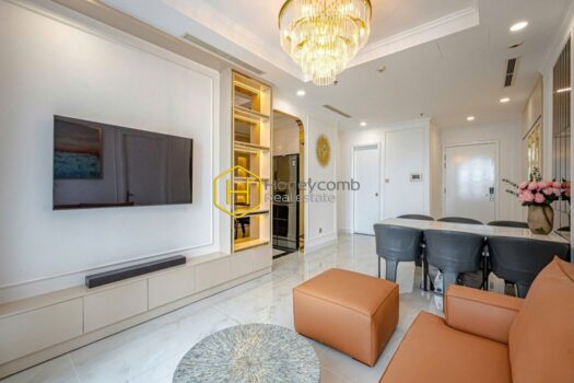 ee1c1278c8da6e8437cb result 2 You may have a crush on this Vinhomes Central Park contemporary apartment