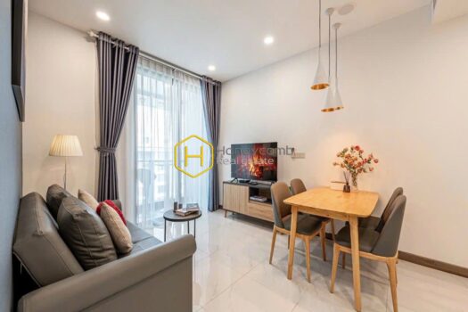 z6014799202296 ff6e5954eb4460aed9a520bcc592d073 result Enhance your life with this artistic apartment in Sunwah Pearl