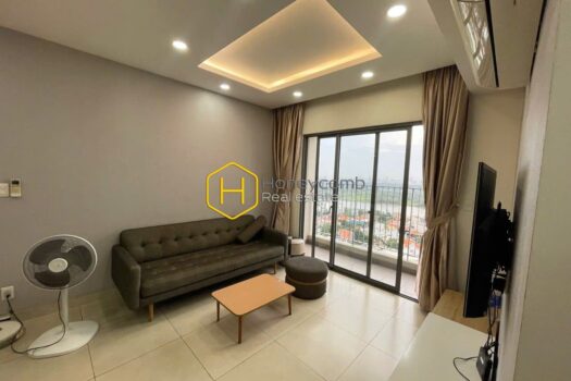 z6024885368479 9f9bd2c1066bb429ab00ad128791bb0e result Impressed by the swag style of this apartment for rent in Masteri Thao Dien