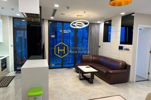 z6070723342397 0d8cf940afb4e71b0b277a80fbb48ac3 result 1 An ideal Vinhomes Golden River apartment promises to give you the best life in Saigon