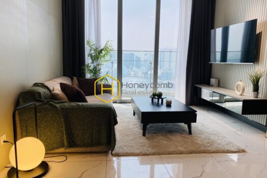 EC302340 4 Luxurious is not enough to describe the level of this Empire City apartment