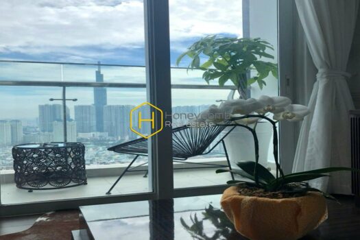 Exquisite apartment with minimalist style in Vinhomes Golden River