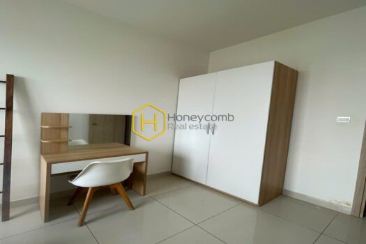 The Sun Avenue You may have a crush on this The Sun Avenue contemporary apartment