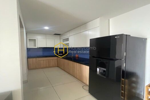 The Sun Avenue You may have a crush on this The Sun Avenue contemporary apartment