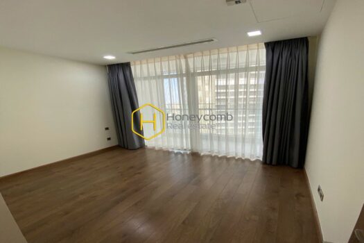 z6406087231515 963e7d013941c7642da900e7e97f0a9c result Vinhomes Central Park unfurnished apartment: where your creativity is waken up
