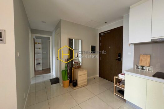 Masteri An Phu Feel the tranquil air in this cozy furnished apartment at Masteri An Phu