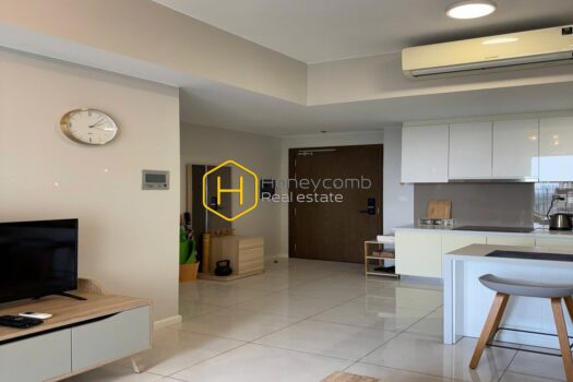Masteri An Phu Feel the tranquil air in this cozy furnished apartment at Masteri An Phu