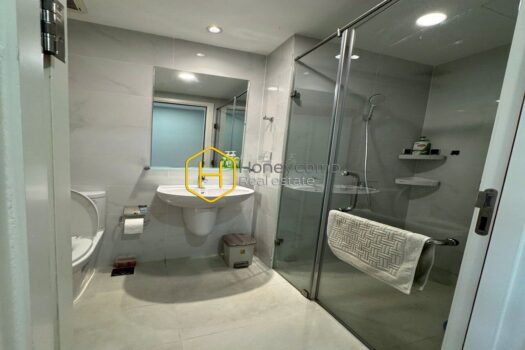 Masteri An Phu Feel the tranquil air in this cozy furnished apartment at Masteri An Phu