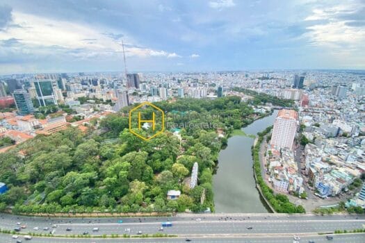 Vinhomes Golden River This stunning furnished apartment that you can not take eyes off in Vinhomes Golden River