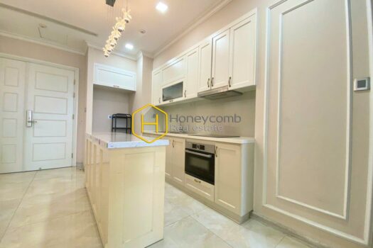 Vinhomes Golden River This stunning furnished apartment that you can not take eyes off in Vinhomes Golden River