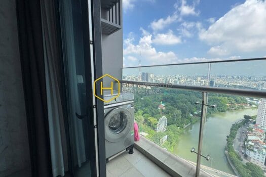 Vinhomes Golden River Mutiply your quility life in our stylish apartment at Vinhomes Golden River