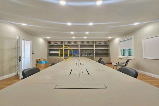 Behold the beauty of your dream home — a stunning villa with chic urban-style interiors, located at District 2