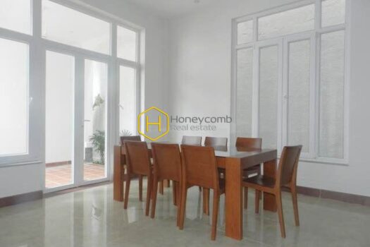 Experience minimalist living in this beautifully designed villa located on Tran Ngoc Dien Street, Thao Dien Ward