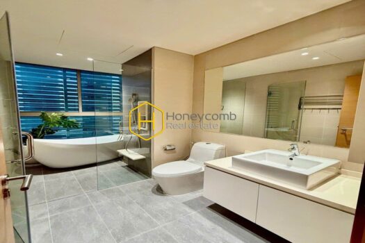 The Vista Visit a polished urban apartment in The Vista