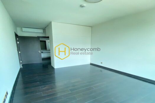 Feliz En Vista This sun-filled, unfurnished apartment at Feliz En Vista is ideal for those who appreciate curating a refined and personalized living space