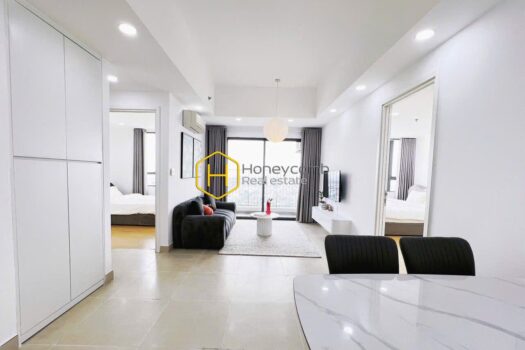 Masteri Thao Dien Elegant and Sunlit Masteri Thao Dien Apartment with Floor-to-Ceiling Windows