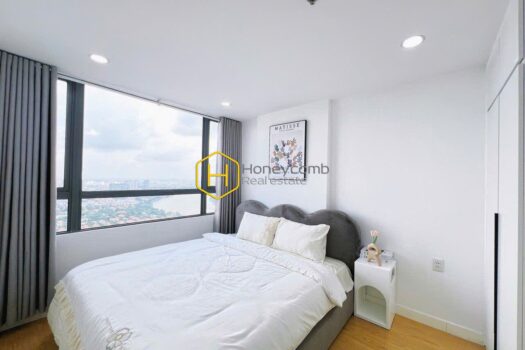 Masteri Thao Dien Elegant and Sunlit Masteri Thao Dien Apartment with Floor-to-Ceiling Windows