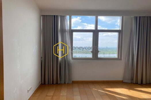 The Vista The Vista’s elegantly minimalist design brings forth a warm, harmonious living environment for your family