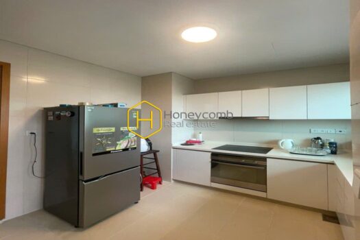 The Vista Elegant minimalism and distinctive individuality come together to craft the sophisticated allure of this The Vista residence