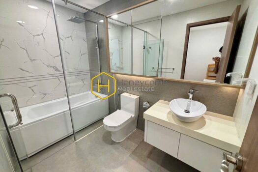 Sunwah Pearl Get a royal life in the classy apartment with extraordinary view at Sunwah Pearl