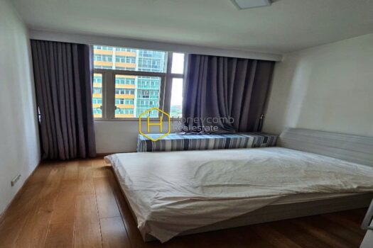 The Vista This tranquil apartment in The Vista will satisfy your family