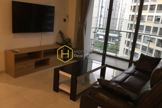 z6993290860998 91c0bda2f16362249c78112c041f565a result You will be enchanted by this picturesque apartment in Q2 Thao Dien