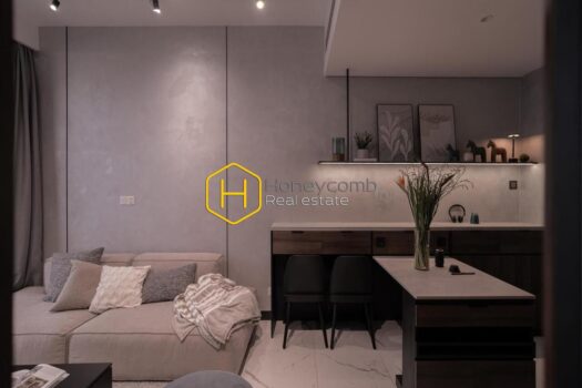 EC 5 result This exquisitely furnished apartment at Empire City is truly impossible to look away from