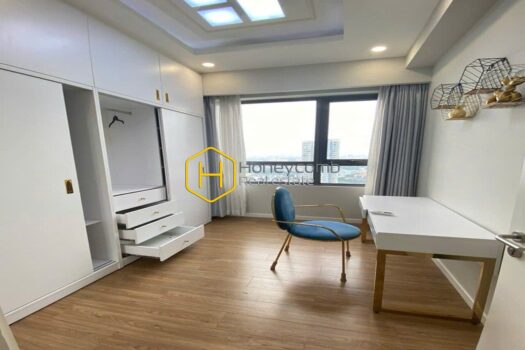 Masteri An Phu Be captivated by the elegant and refined design of this Masteri An Phu apartment