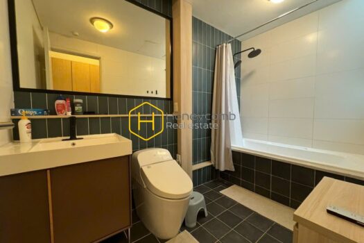 The Estella Explore minimalist style in this amazing apartment in The Estella