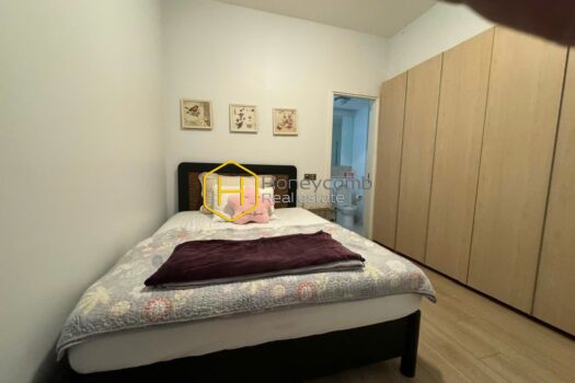 The Estella Explore minimalist style in this amazing apartment in The Estella