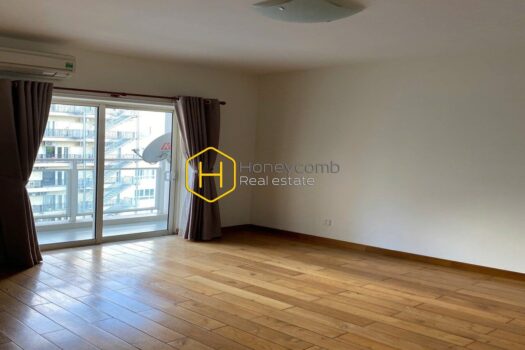 River Garden Explore minimalist style in this amazing apartment in River Garden