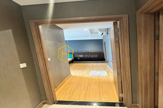 Sunwah Pearl Explore minimalist style in this amazing apartment in Sunwah Pearl
