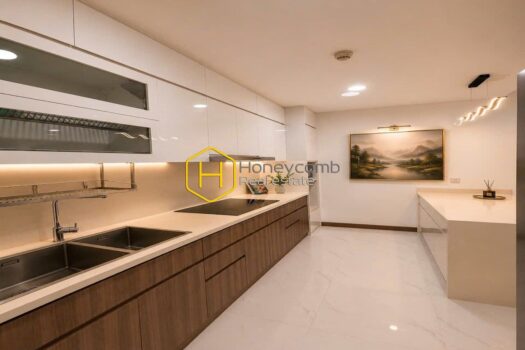 Sunwah Pearl Explore minimalist style in this amazing apartment in Sunwah Pearl