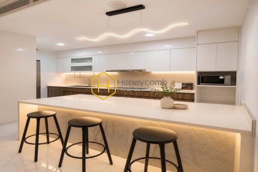 Sunwah Pearl Explore minimalist style in this amazing apartment in Sunwah Pearl