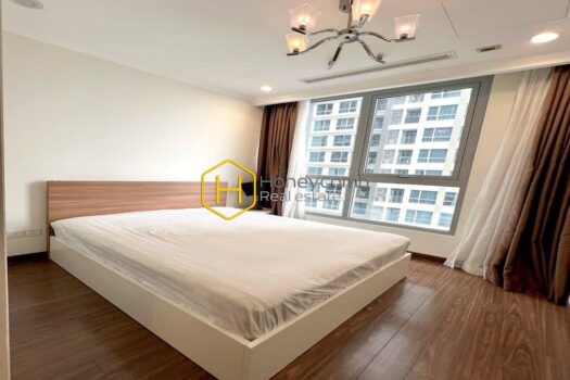 Vinhomes Central Park How joyful we are to live in such a fascinating apartment in Vinhomes Central Park