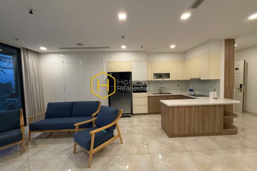Vinhomes Golden River Well organised and modern furnished apartment in Vinhomes Golden River