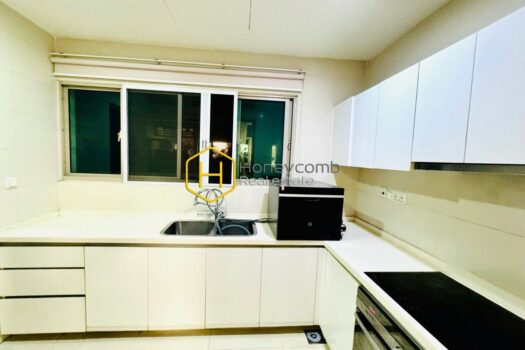The Vista Spacious and airy apartment is waiting for you to decorate in The Vista