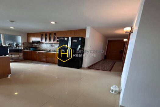 River Garden Feel the tranquil air in this cozy furnished apartment at River Garden