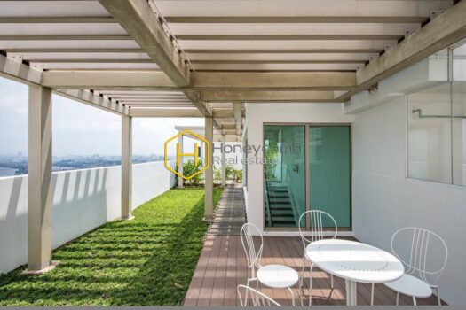 The Vista Enchanting penthouse with gorgeous space and modern design in The Vista